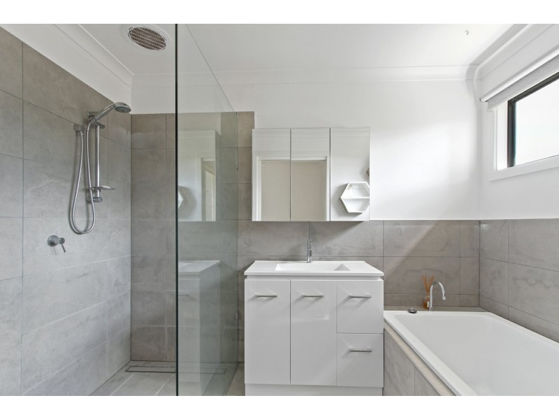 12 Dawsons Cove Drive, Newlands Arm VIC 3875