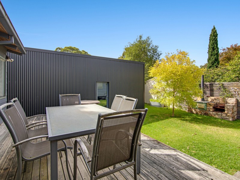 83 Twelfth Avenue, Raymond Island VIC 3880