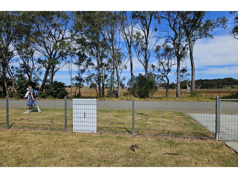 133 Bay Road, Eagle Point VIC 3878