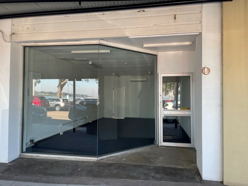 25 Esplanade, Paynesville VIC 3880