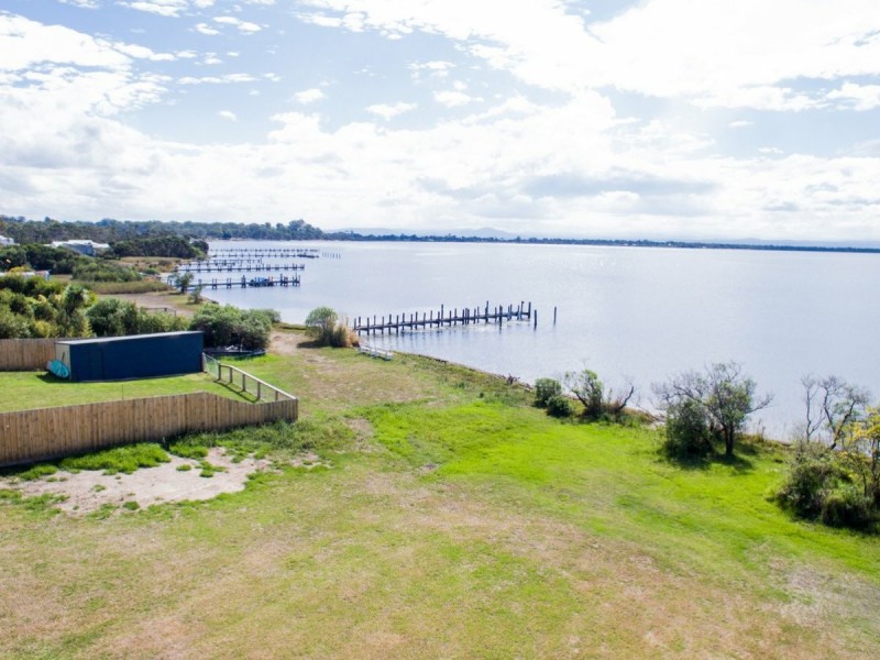 185 Bay Road, Eagle Point VIC 3878