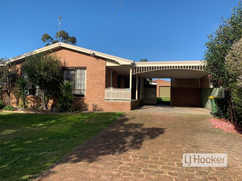 6 Newton Close, Paynesville VIC 3880