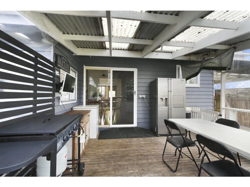 10 Canal Road, Paynesville VIC 3880
