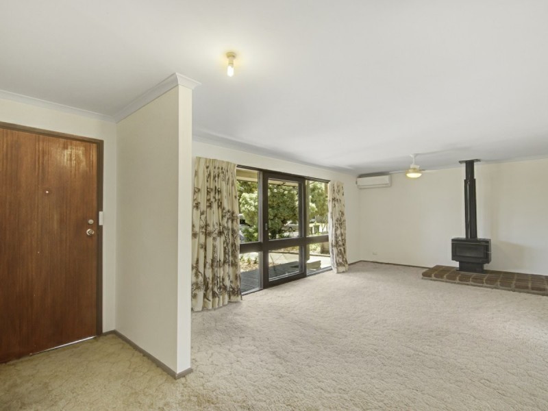 6 Vaughan Street, Paynesville VIC 3880
