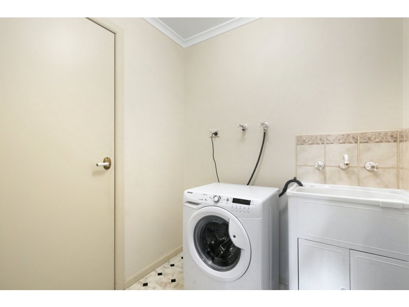 Villa 37/5 Canal Road, Paynesville VIC 3880