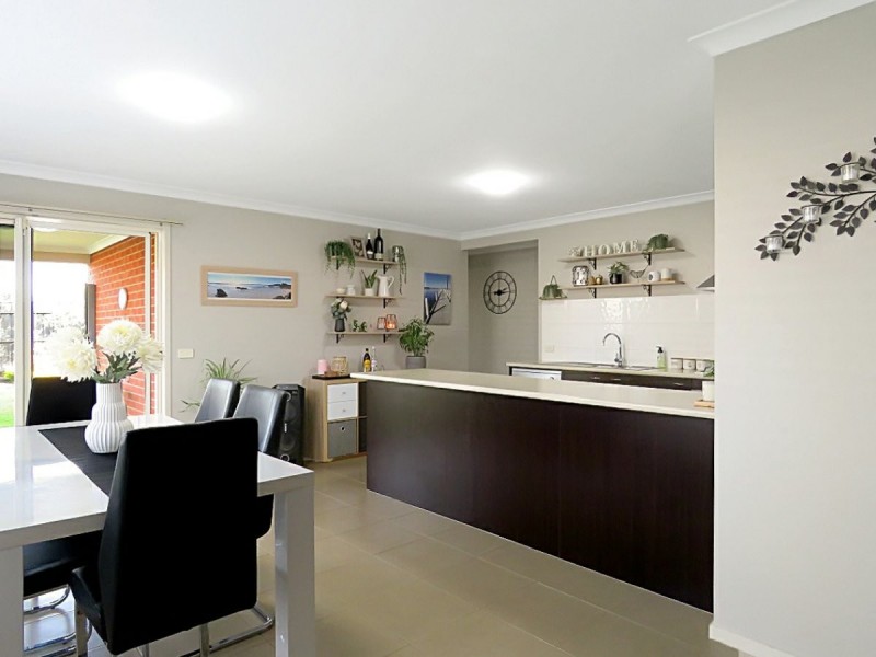 8 Ah Yee Place, Paynesville VIC 3880