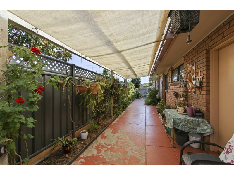 Unit 2/28 Queen Street, Paynesville VIC 3880