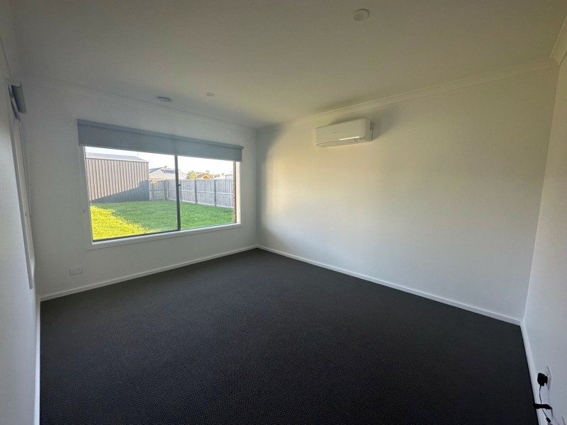 7 Woodman Road, Eagle Point VIC 3878