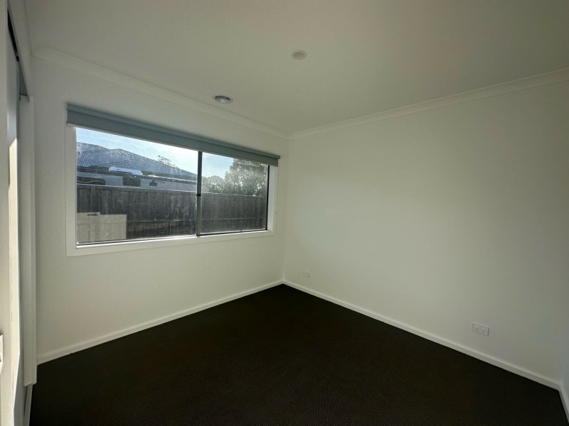 7 Woodman Road, Eagle Point VIC 3878