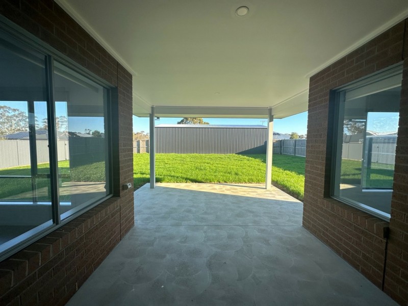 7 Woodman Road, Eagle Point VIC 3878