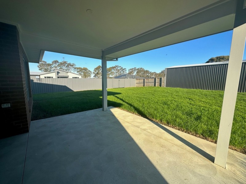7 Woodman Road, Eagle Point VIC 3878