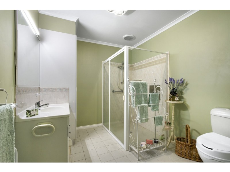 Unit 25/5 Canal Road, Paynesville VIC 3880