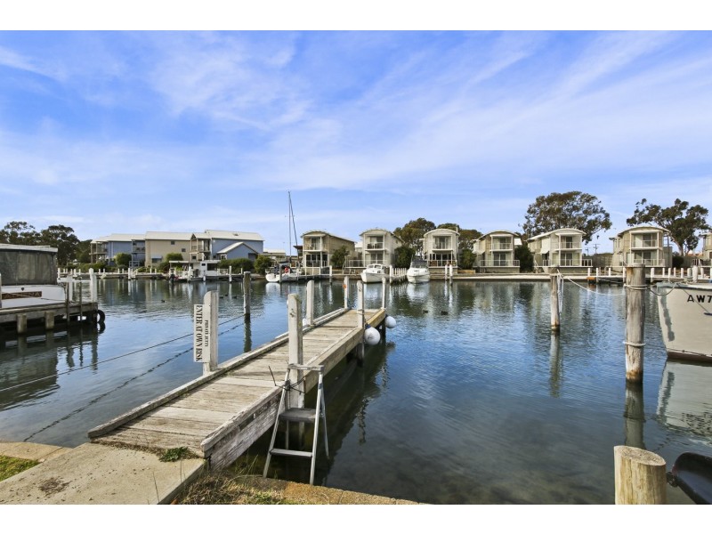 17 Waterloo Court, Paynesville VIC 3880