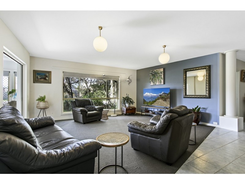 17 Waterloo Court, Paynesville VIC 3880