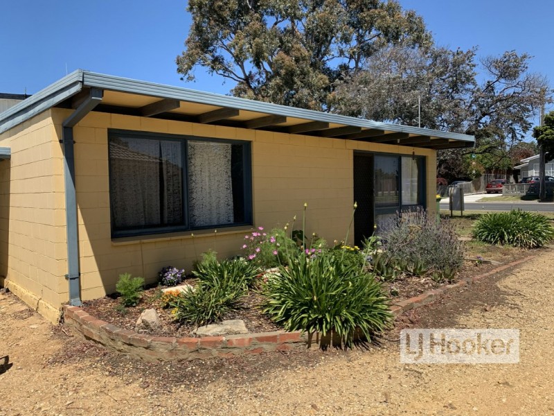 Unit 1/84 Main Road, Paynesville VIC 3880