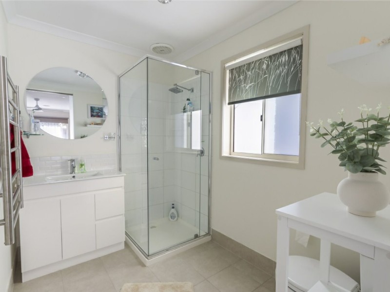 13 Digney Street, Paynesville VIC 3880