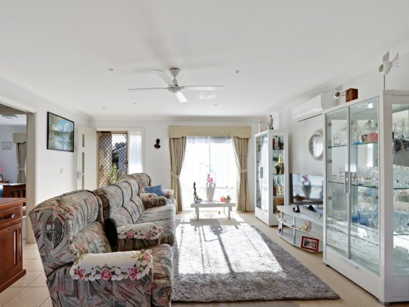Unit 11/9-11 Wellington Street, Paynesville VIC 3880