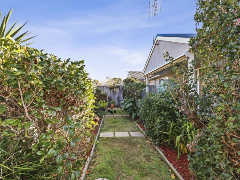 Unit 11/9-11 Wellington Street, Paynesville VIC 3880
