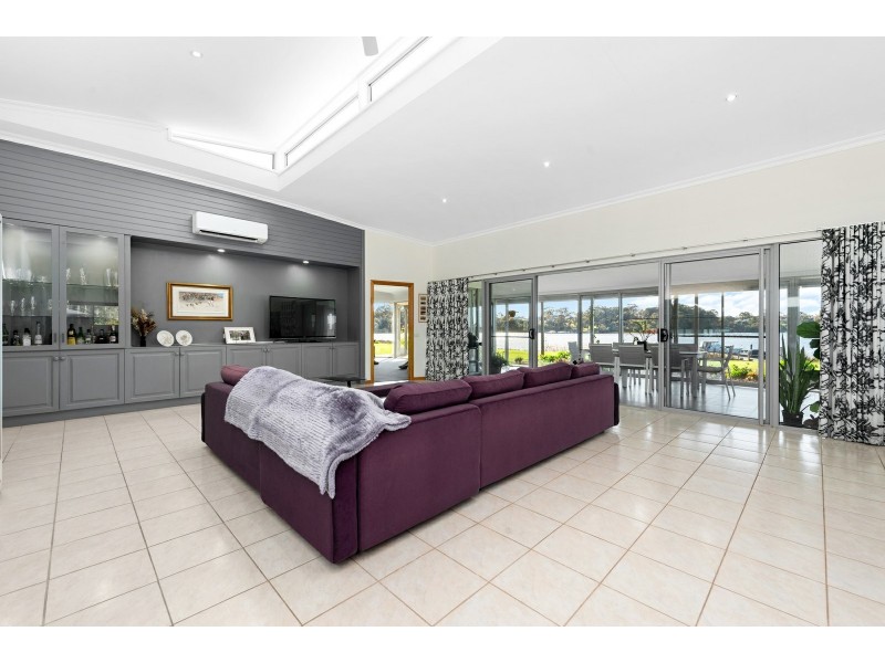 19 Lake Shore Drive, Newlands Arm VIC 3875