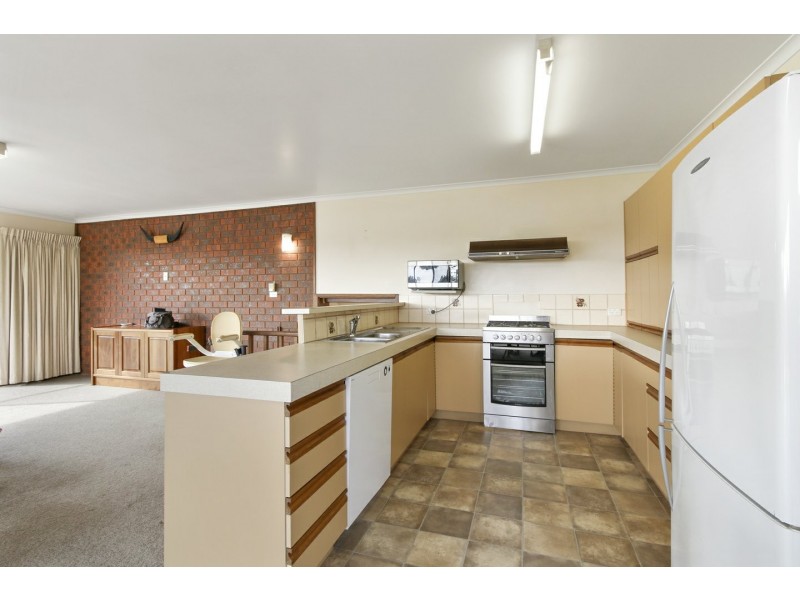44-46 Fourth Avenue, Raymond Island VIC 3880