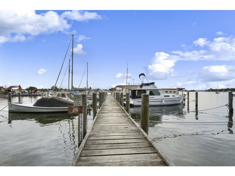 44-46 Fourth Avenue, Raymond Island VIC 3880