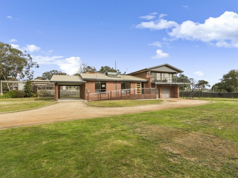 44-46 Fourth Avenue, Raymond Island VIC 3880