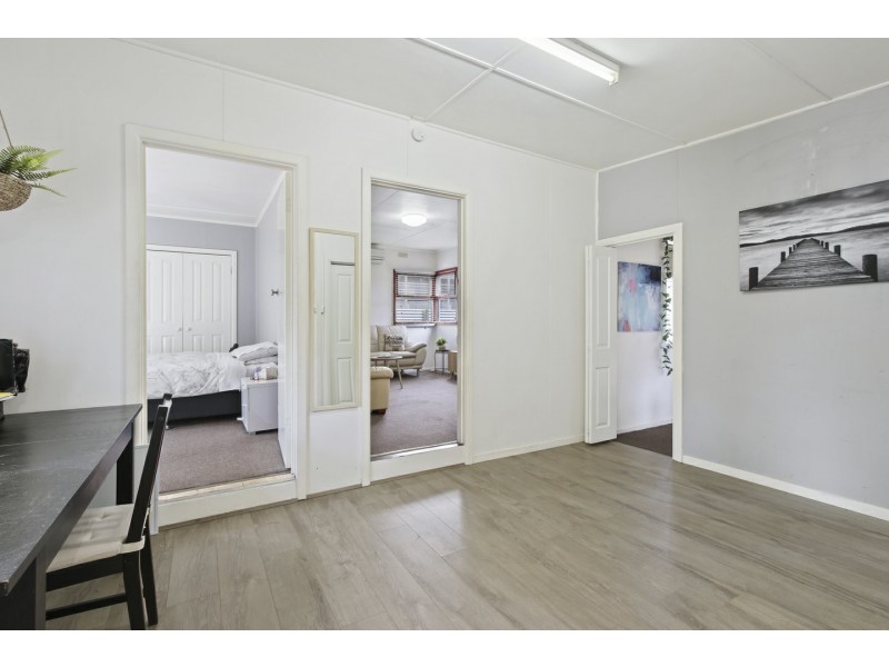 32 Fourth Avenue, Raymond Island VIC 3880