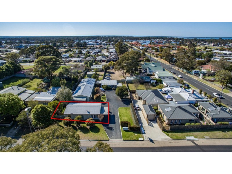 Unit 1/54 Main Road, Paynesville VIC 3880