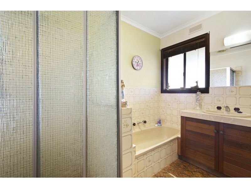 Unit 2/2 Canal Road, Paynesville VIC 3880