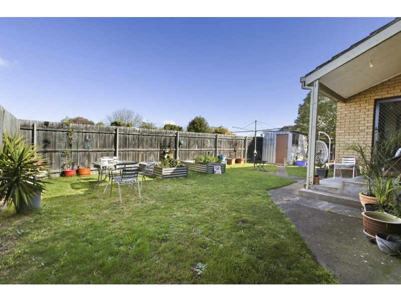 Unit 2/2 Canal Road, Paynesville VIC 3880