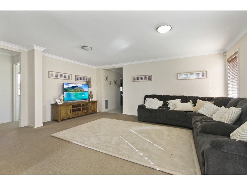 15 Coast Avenue, Paynesville VIC 3880