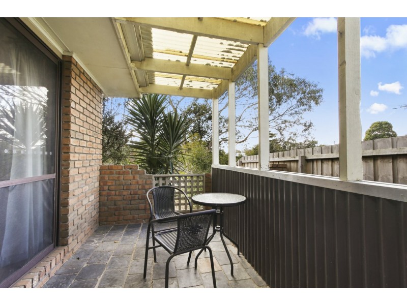 6 Newton Close, Paynesville VIC 3880