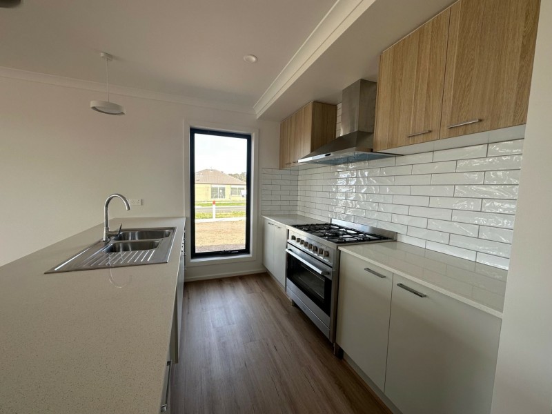 17 Ilfracombe Way, Paynesville VIC 3880