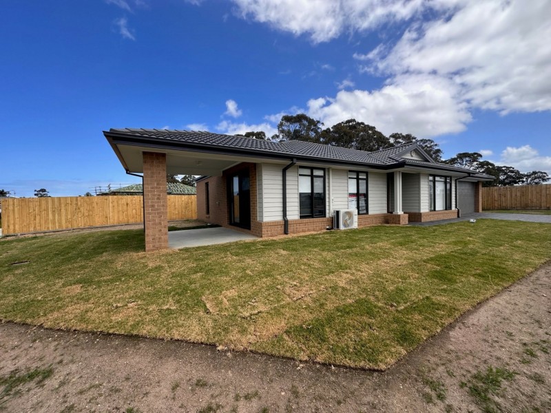 17 Ilfracombe Way, Paynesville VIC 3880
