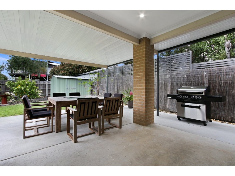 10 McMillan Grove, Paynesville VIC 3880