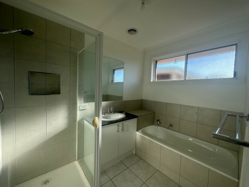 100 Newlands Drive, Paynesville VIC 3880