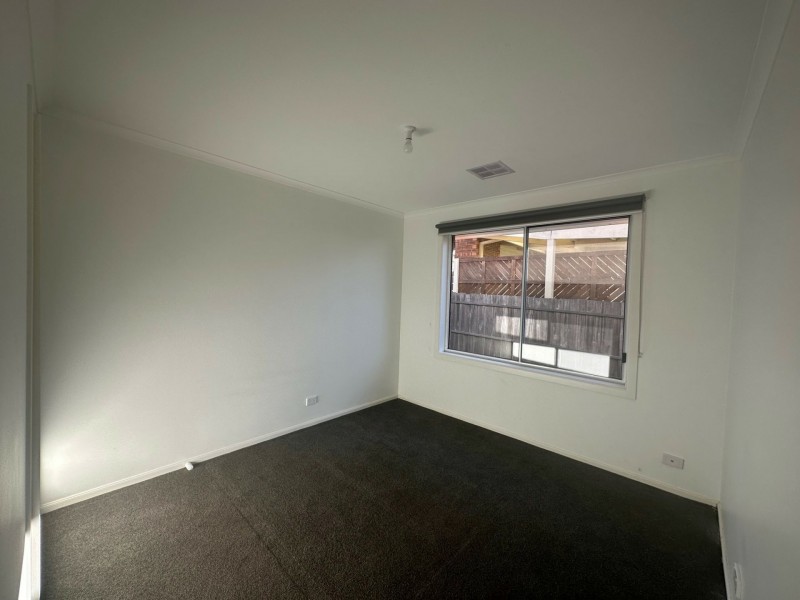 100 Newlands Drive, Paynesville VIC 3880