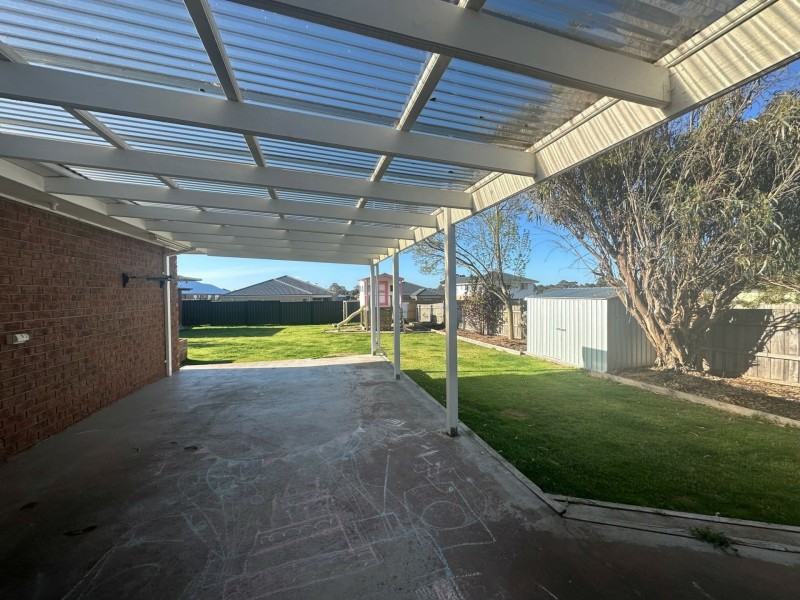 100 Newlands Drive, Paynesville VIC 3880