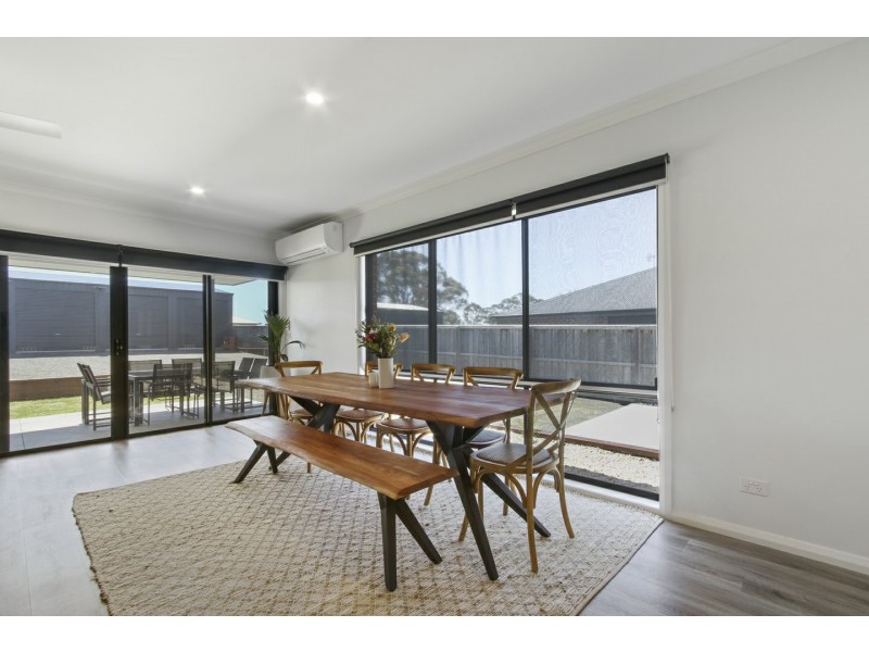 26 Aquabella Drive, Eagle Point VIC 3878