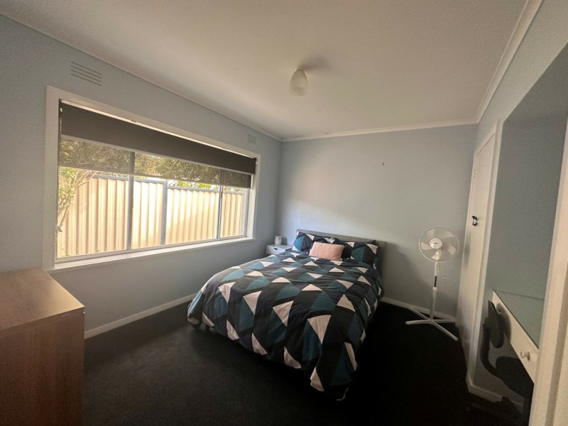 35 School Road, Eagle Point VIC 3878