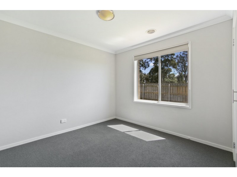 13 Coast Avenue, Paynesville VIC 3880