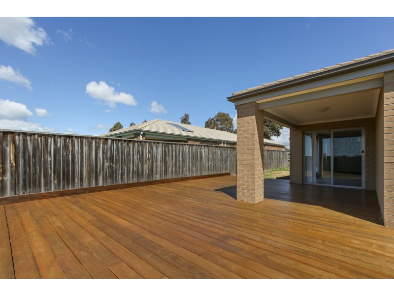 13 Coast Avenue, Paynesville VIC 3880