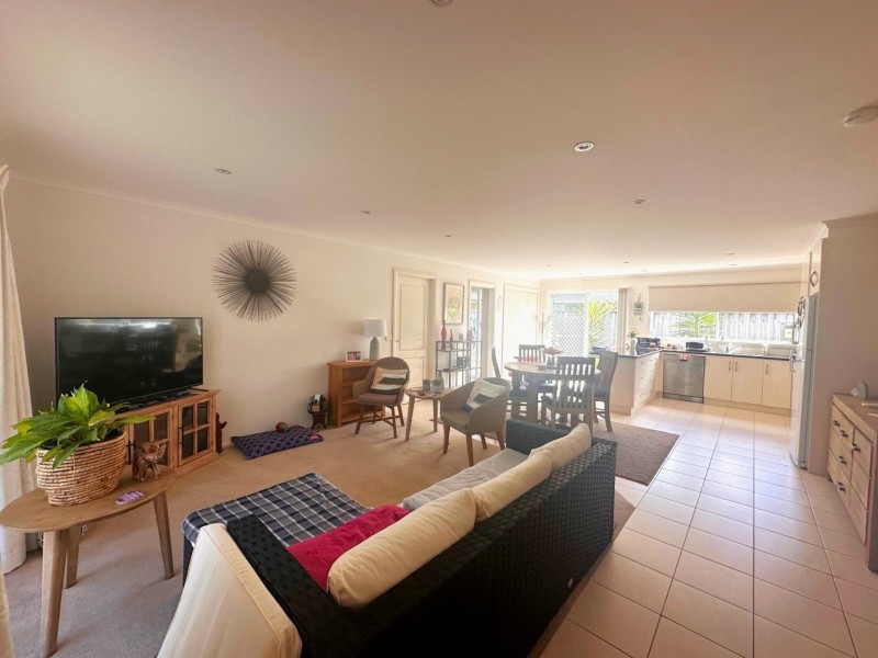 Unit 9/9-11 Wellington Street, Paynesville VIC 3880