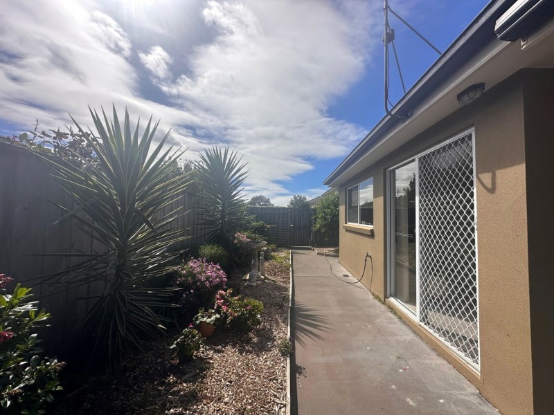 Unit 9/9-11 Wellington Street, Paynesville VIC 3880