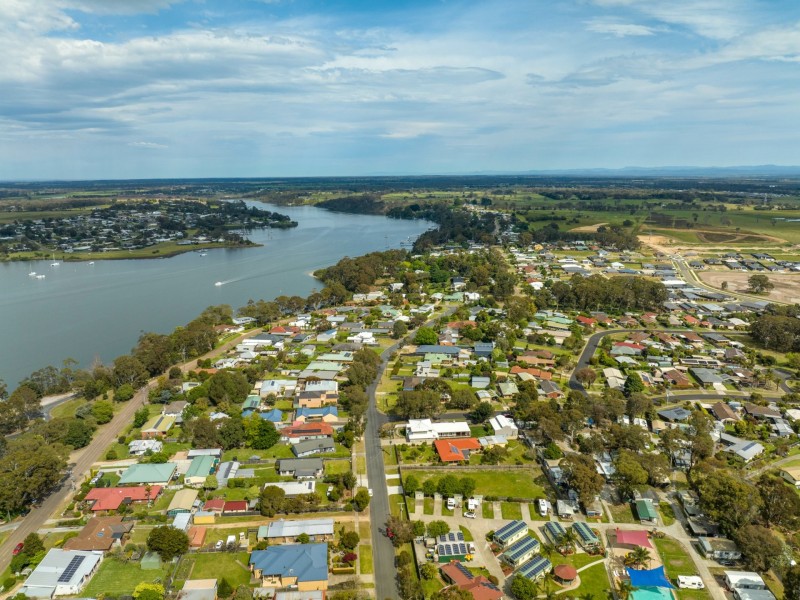 16 Gilsenan Street, Paynesville VIC 3880