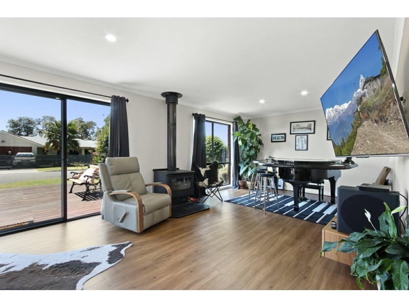 10 Lake Valley Way, Newlands Arm VIC 3875