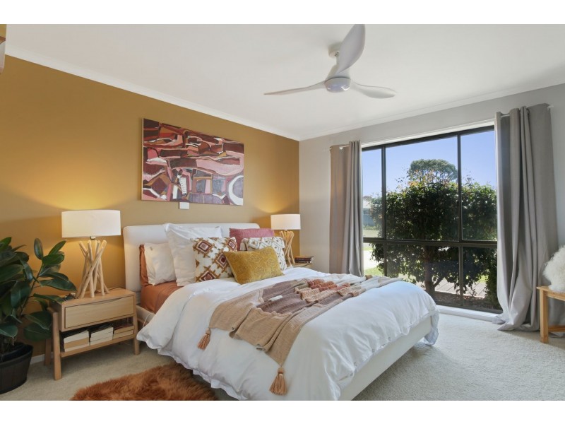10 Lake Valley Way, Newlands Arm VIC 3875