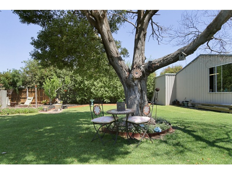 10 Lake Valley Way, Newlands Arm VIC 3875