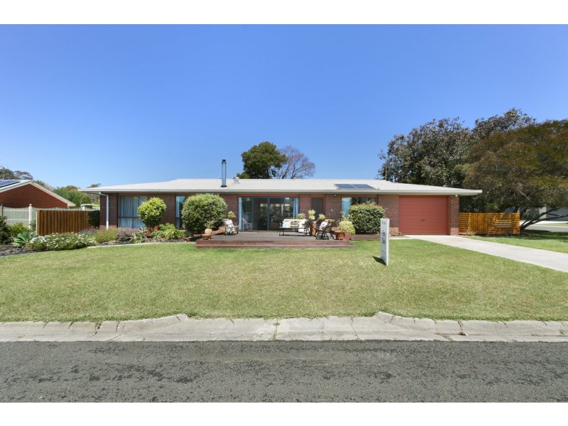 10 Lake Valley Way, Newlands Arm VIC 3875