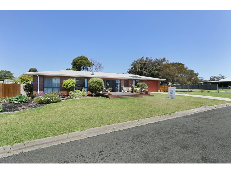 10 Lake Valley Way, Newlands Arm VIC 3875